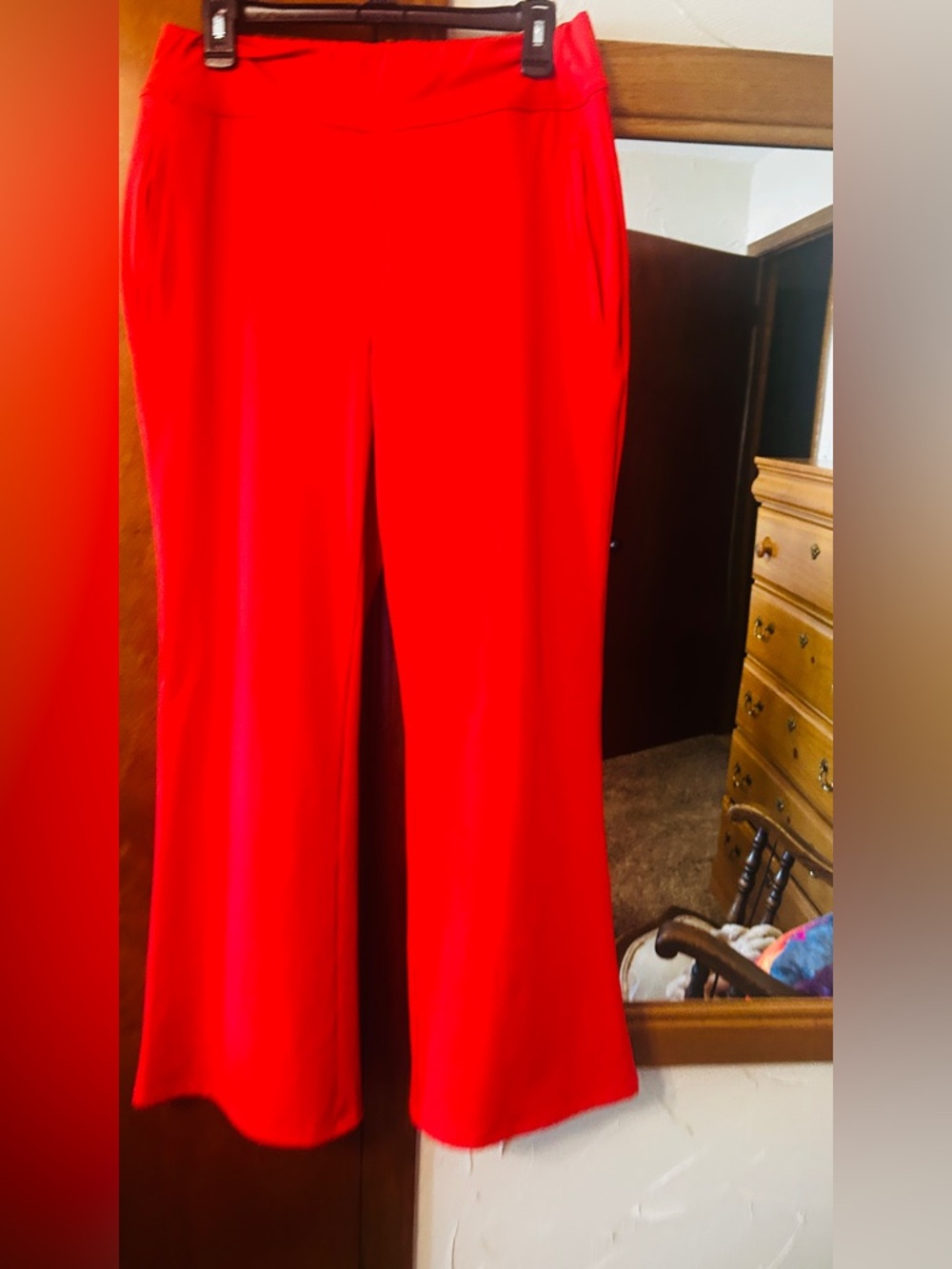 HALARA Scarlet Wide-Leg Women's Pants